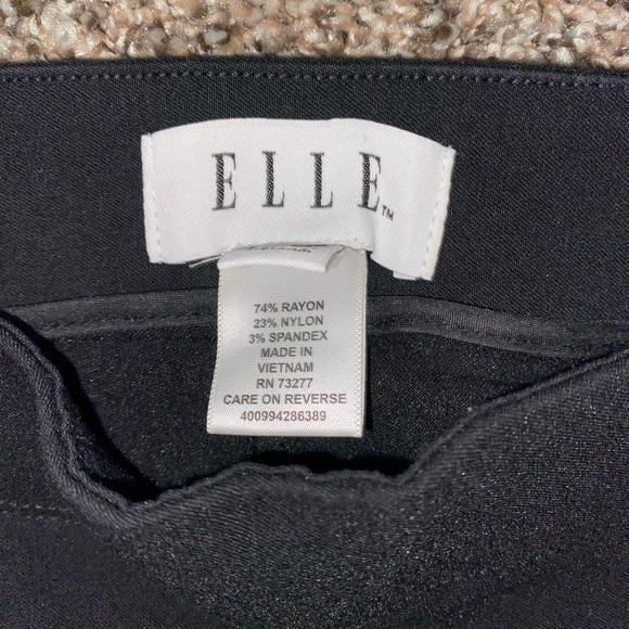 Dress pants - Picture 3 of 3